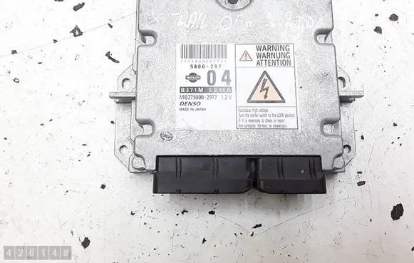 Nissan X-Trail T30 Engine control unit/module B371MEQ46B MB2758002977 5800297