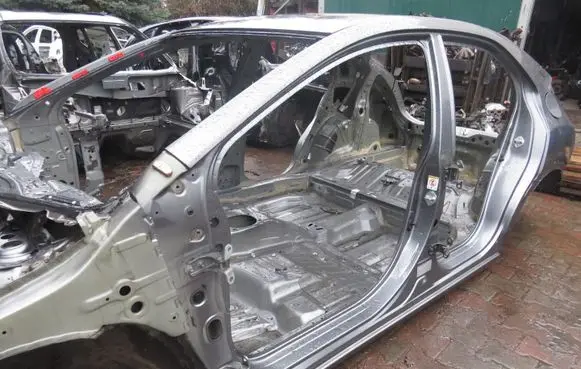 Honda Civic IX Pillar (middle) KRIS235789