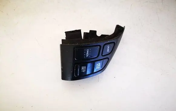 Honda CR-V Steering wheel buttons/switches M33491