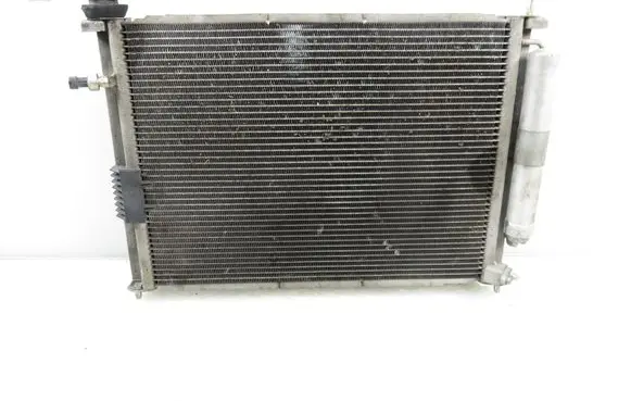 Renault Modus Coolant radiator 8200149953