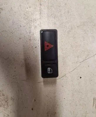 BMW 3 E46 Hazard light switch 61318368920