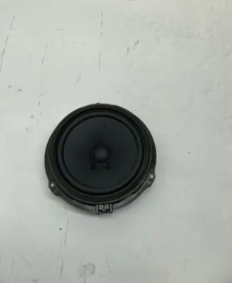Ford Fiesta Front door speaker AA6T18808AA