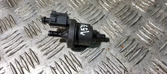 Volkswagen Polo Valve vacuum 6Q0906517 0280142345