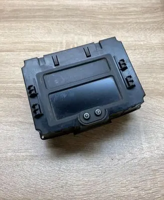 Opel Zafira A Screen/display/small screen 13106240