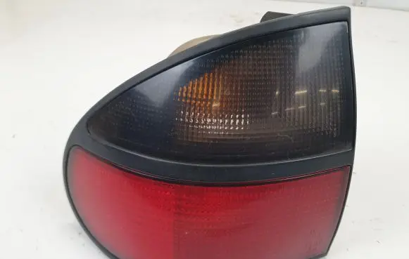 Renault Laguna I Rear/tail lights 7700820052