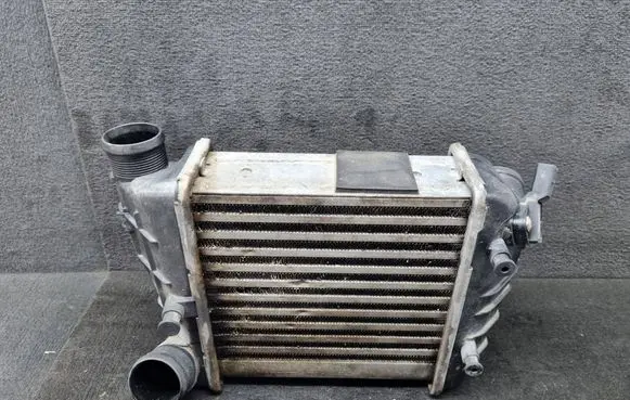 Audi A4 S4 B7 8E 8H Intercooler radiator 8E0145805R 8E0145805AD