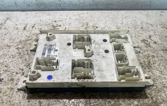 Dodge Challenger BSM Control unit 68277392AC 68277391AC YH029600778