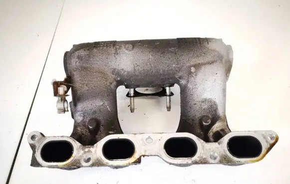 Toyota Prius (XW20) Intake manifold 1nzfxe 1nz-fxe