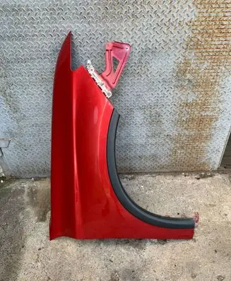 Mitsubishi Outlander Fender