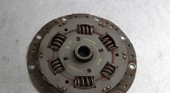 Audi A6 S6 C6 4F Flywheel 06C141065C