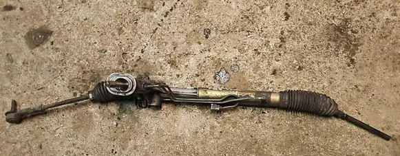 Volkswagen Polo Steering rack