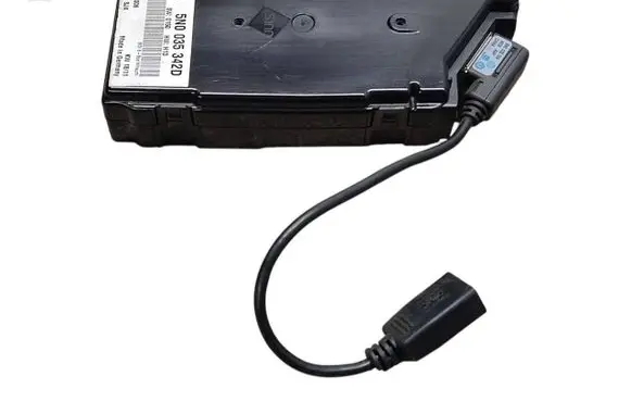 Volkswagen Touran I USB control unit 5N0035342D 1000001006