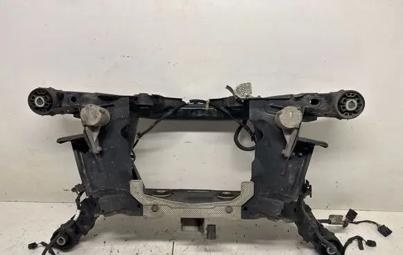 Land Rover Evoque II Rear subframe 