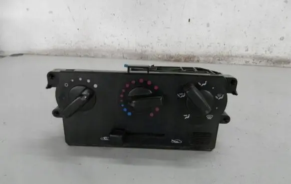 Nissan Micra Air conditioning/heating control unit 