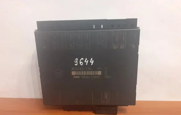 Mercedes-Benz S W220 Seat control module 2208201185 9644