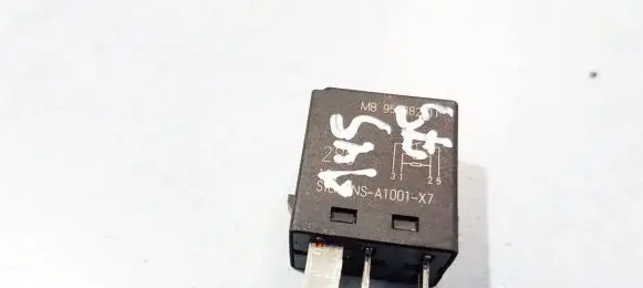 Volvo S40, V40 Other relay V23074