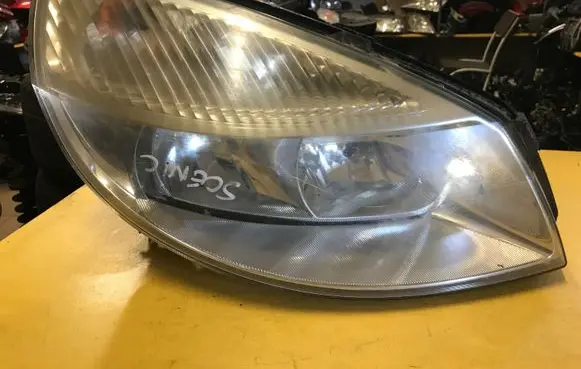 Renault Scenic II - Grand scenic II Headlight/headlamp