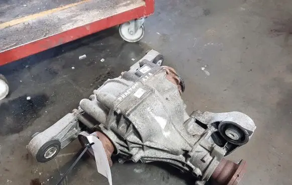 Volkswagen Phaeton Rear differential
