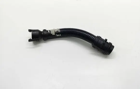 BMW 5 F10 F11 Breather hose/pipe 586509