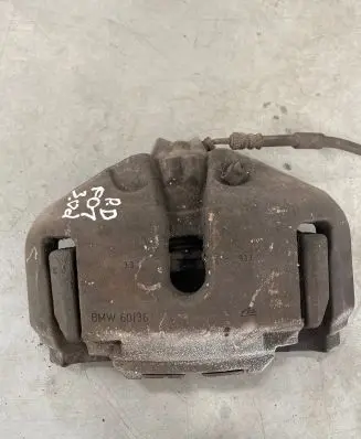 BMW 7 F01 F02 F03 F04 Front brake caliper BMW6036