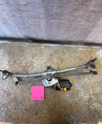 Audi A3 S3 8L Front wiper linkage and motor 90241137 1J1955113