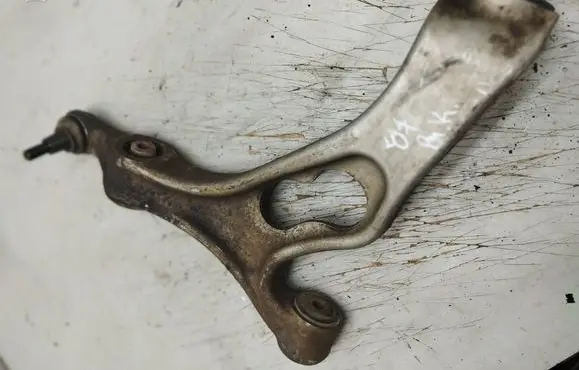 Audi Q7 4L Front lower control arm/wishbone 