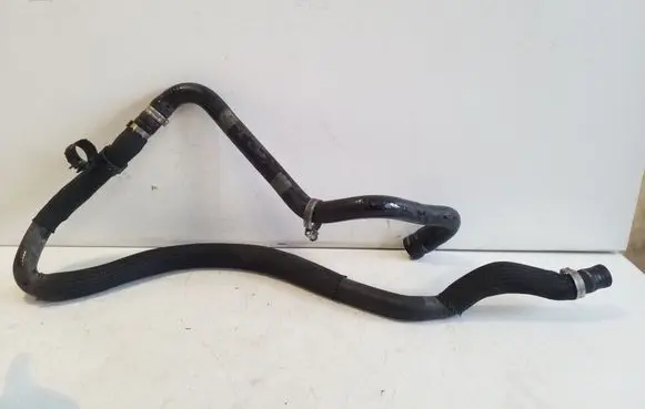 Maserati Ghibli Engine coolant pipe/hose 