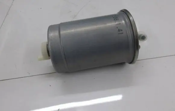 Volkswagen Jetta V Fuel filter 191127401C