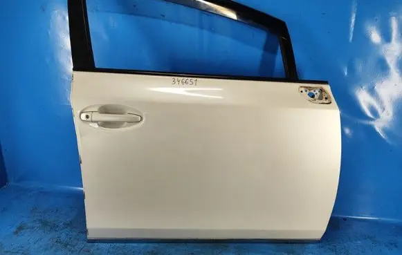 Toyota Prius+ (ZVW40) Front door 6700147091