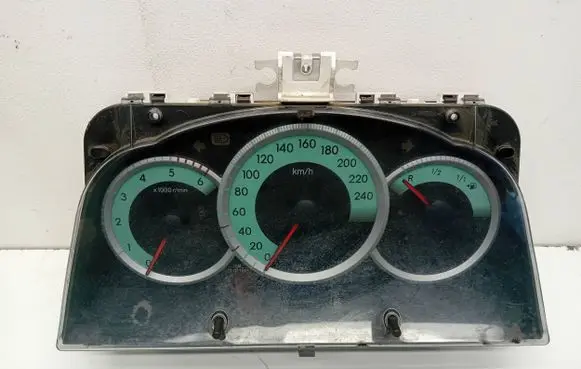 Toyota Corolla Verso AR10 Speedometer (instrument cluster) 838000F091