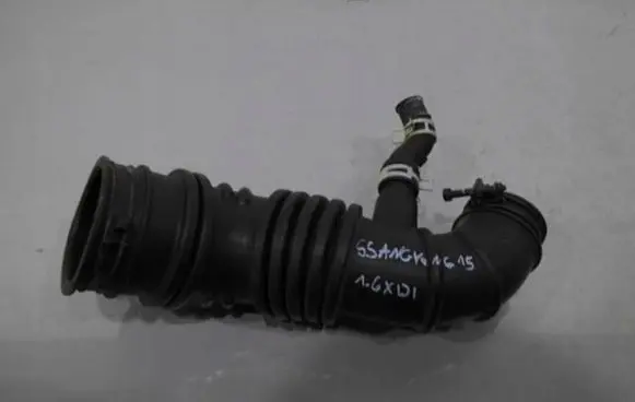 SsangYong Tivoli Air intake duct part