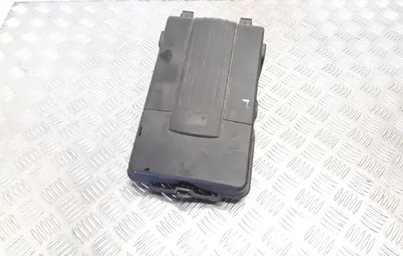 Volkswagen PASSAT B6 Battery box tray cover/lid 1K0915443C