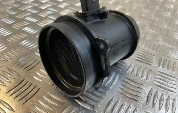 Audi A6 S6 C6 4F Mass air flow meter 059906461K
