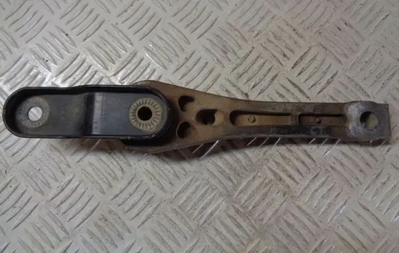 Volkswagen Caddy Engine mounting bracket 1K0199855