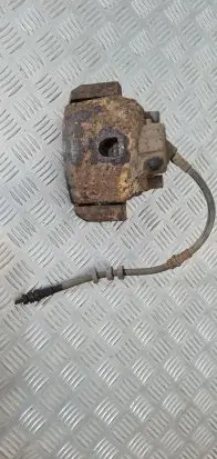 Ford Maverick Front brake caliper