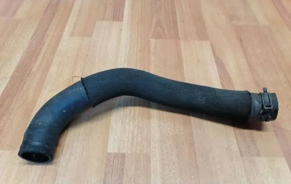 Jaguar XF X250 Engine coolant pipe/hose 9X238B273BB C2Z11144