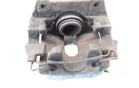 Volvo XC90 Rear brake caliper