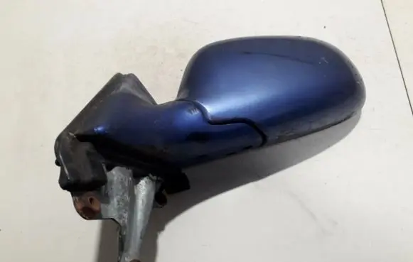 Mazda MX-6 Front door electric wing mirror e10017274