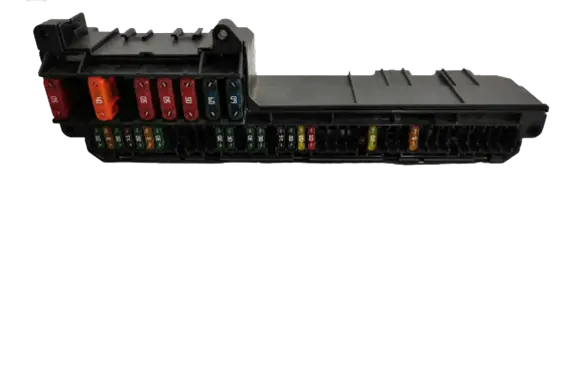 BMW 5 E60 E61 Fuse module 25613290 6232211