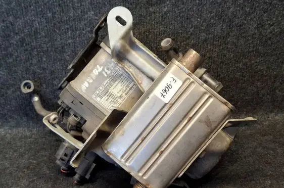 Volkswagen Touran I Auxiliary pre-heater (Webasto) 1K0815065J