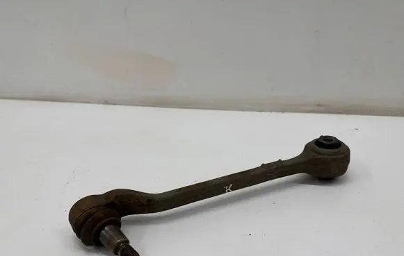 Front lower control arm/wishbone