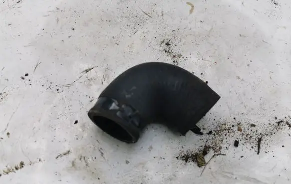 BMW 7 E38 Engine coolant pipe/hose NOCODE