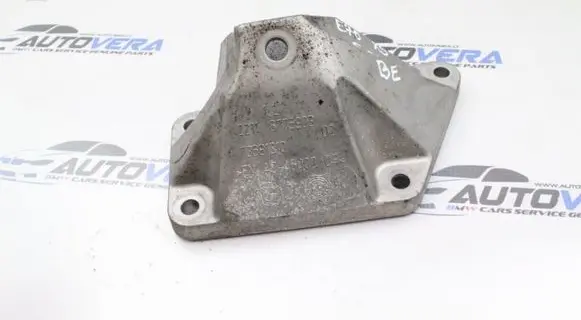 BMW 6 F12 F13 Engine mounting bracket 22116775903