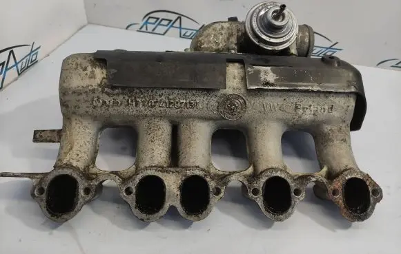 Volkswagen Transporter - Caravelle T4 Intake manifold 074129713T
