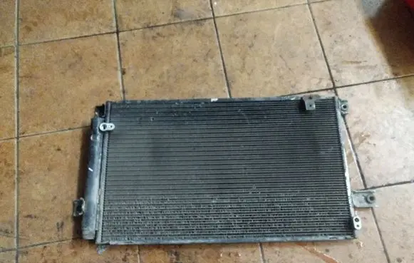 A/C cooling radiator (condenser)