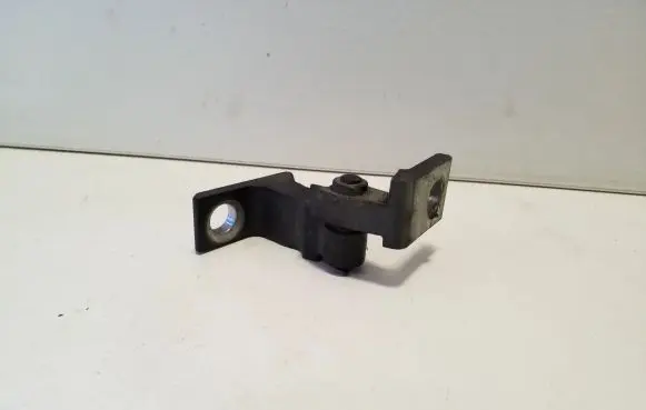 Volkswagen Amarok Front door upper hinge 8K0831401D