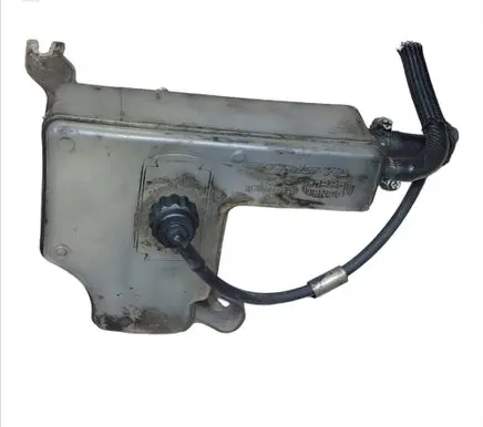 Coolant expansion tank/reservoir
