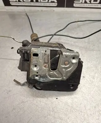Mercedes-Benz CLS C219 Front door lock 2197200335