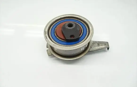 Volkswagen Golf Cross Timing belt/chain tensioner 04L109243F