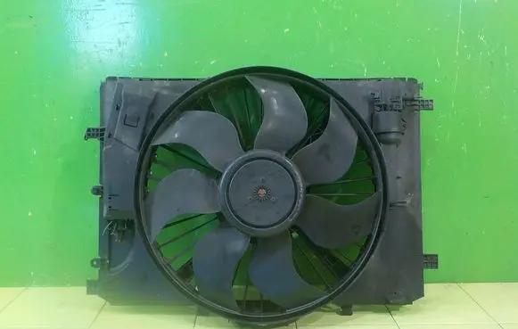 Mercedes-Benz C W204 Fan set UP193